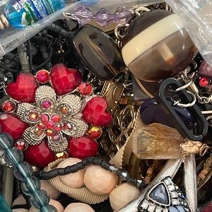 4.7 lbs Crafter’s Jewelry Lot